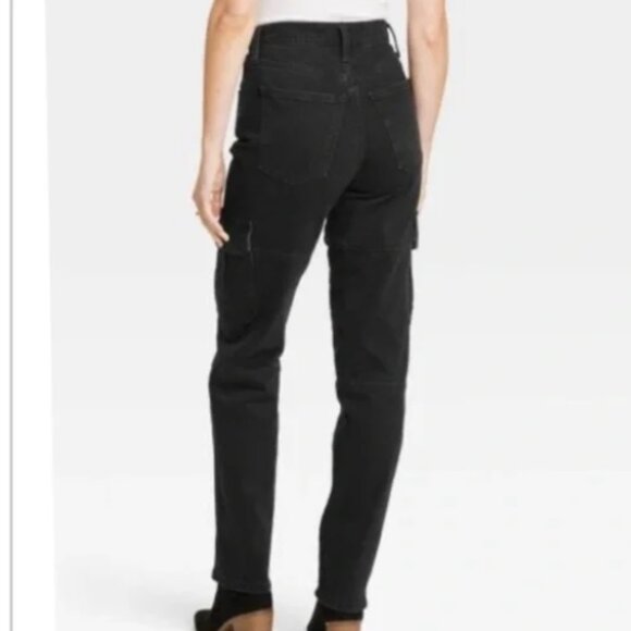 High-Rise 90’s Straight Cargo Black Jeans 00 TALL - NEW!! - Picture 4 of 4